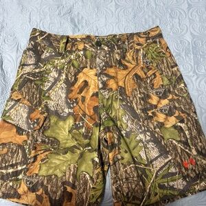 Under Armour Men's Realtree Camo Cargo Shorts - Green/Brown/Tan A58